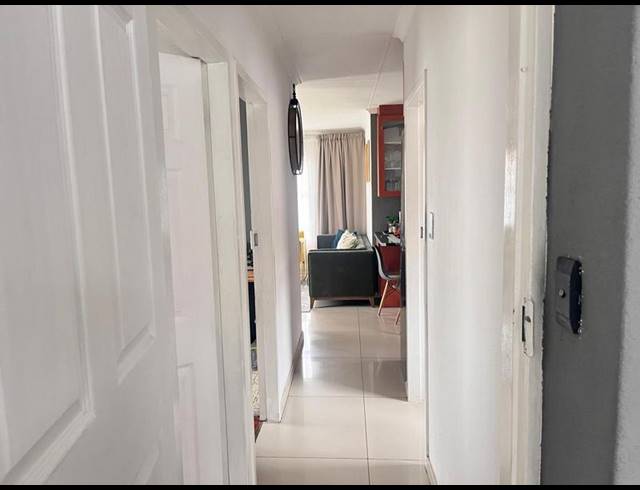 2 BEDROOM HOUSE FOR SALE IN VANDERBIJLPARK CE 4